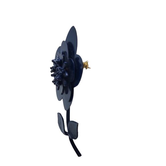 Navy Blue Flower Power Brooch Metal Enameled Stem Pin 3D Vintage 1960s - Picture 6 of 10